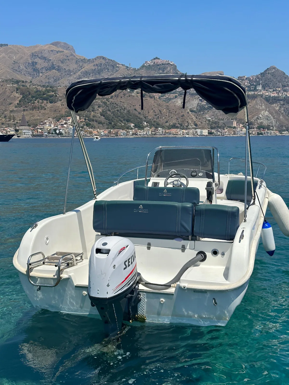 Bateau sans permis (8 places)